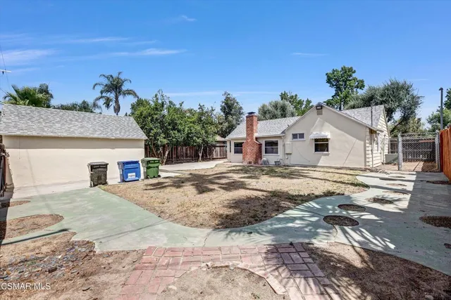 $755,000 | 17400 Cantlay Street, Lake Balboa, CA 91406