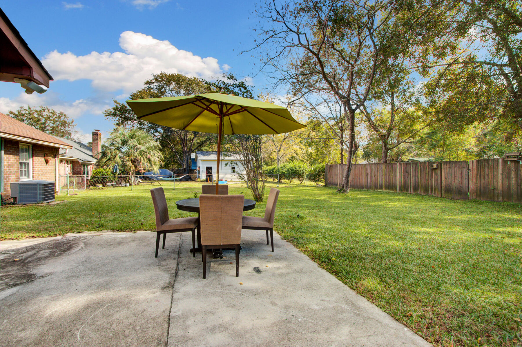 806 Beauregard Road Summerville, SC 29486 - Photo 27 of 31 806 Beauregard Rd, Summerville SC (27)