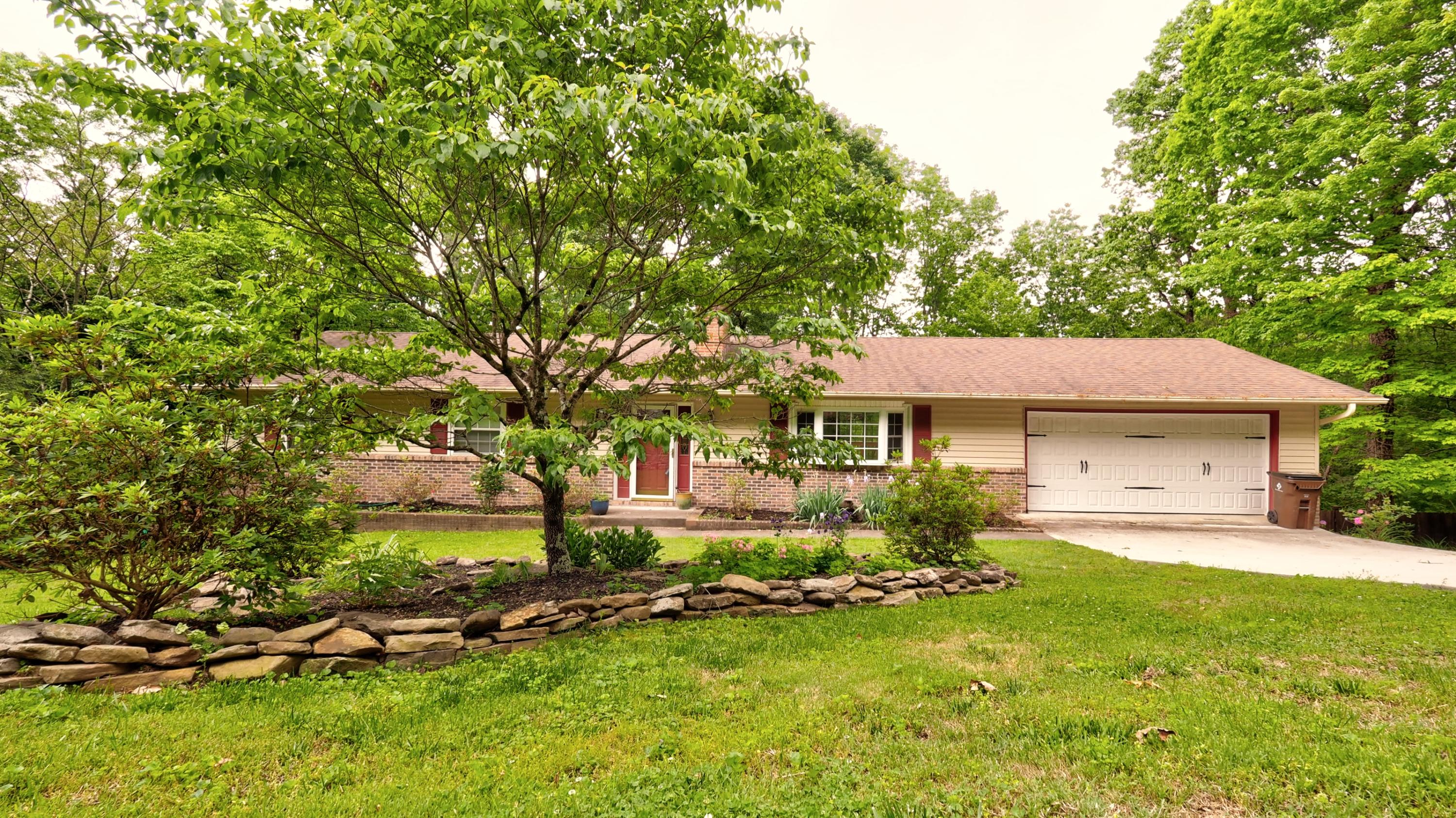 113 Morgan Road Oak Ridge, TN 37830 - Photo 1 of 25 front01_05062020