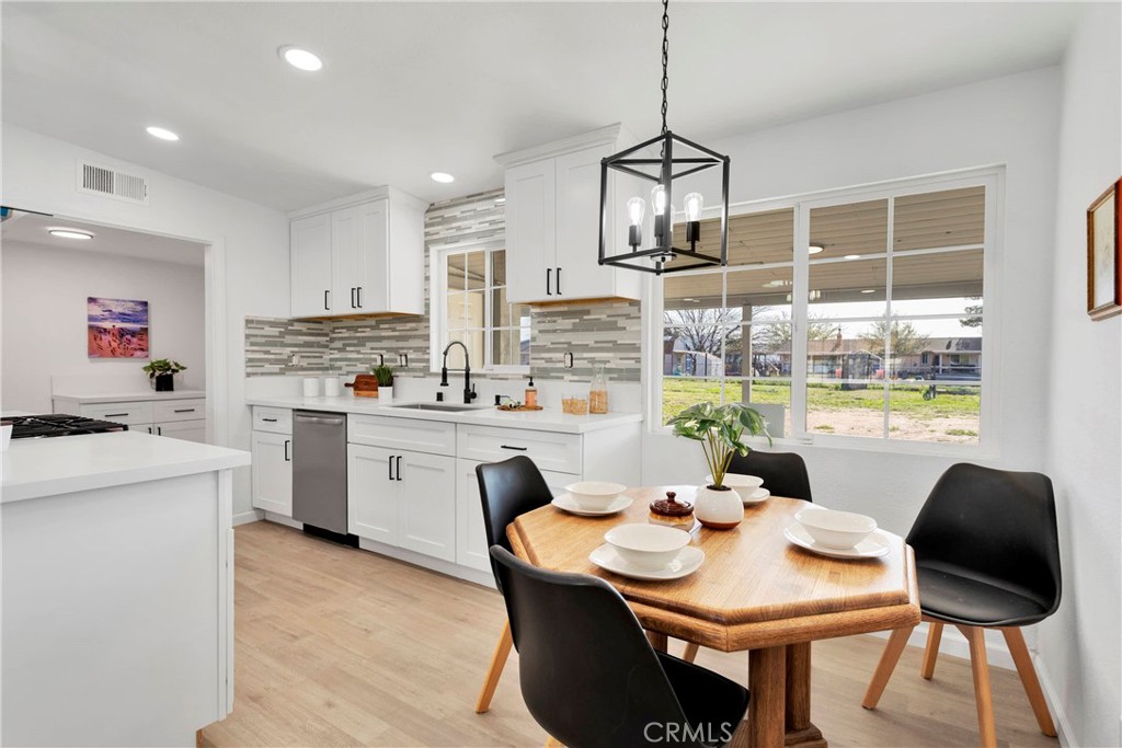 15847 Ute Road Apple Valley, CA 92307 - Photo 11 of 37