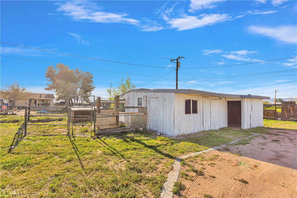 15847 Ute Road Apple Valley, CA 92307 - Photo 25 of 37