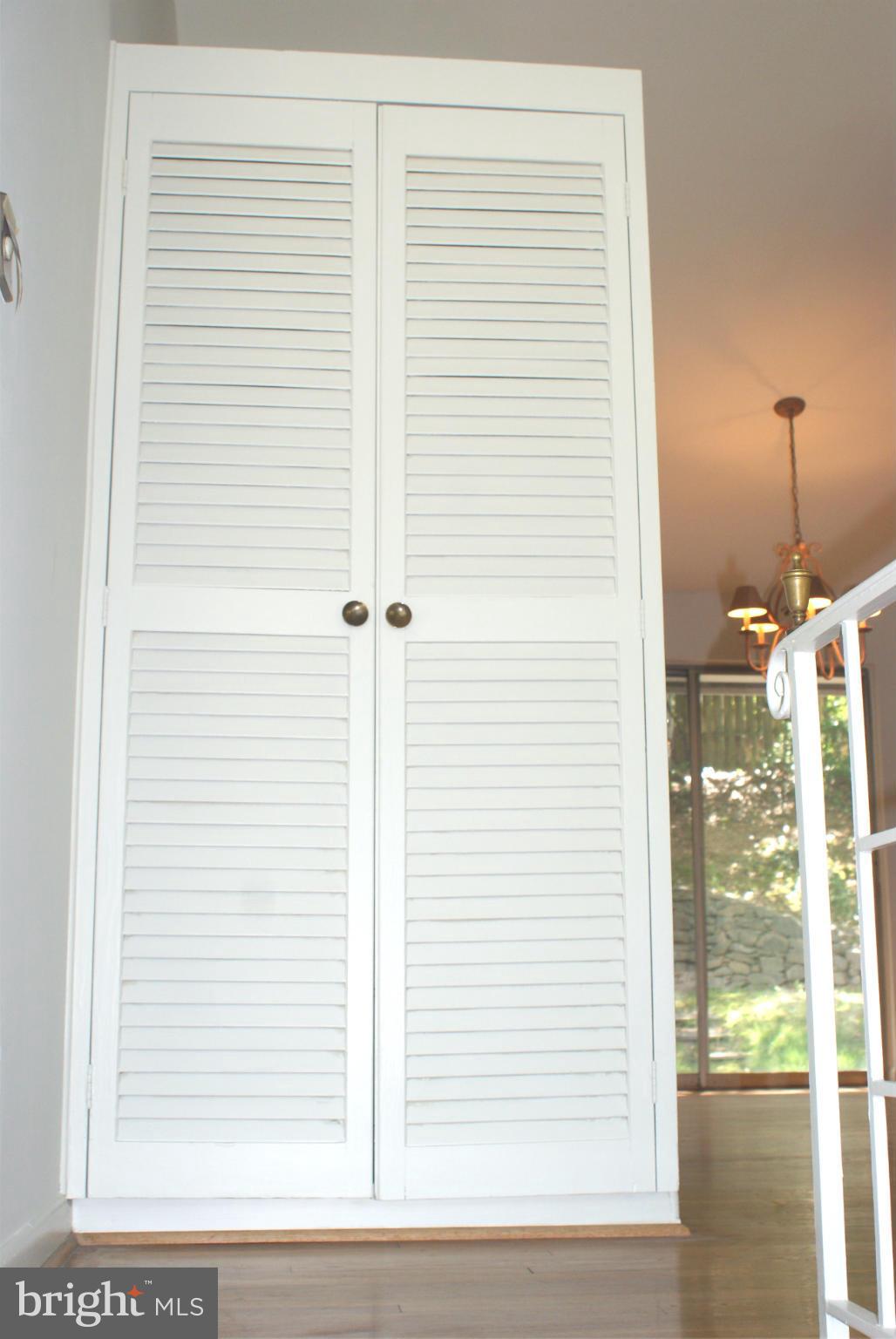11006 Conti Place Silver Spring, MD 20902 - Photo 3 of 29 Front Hall Closet