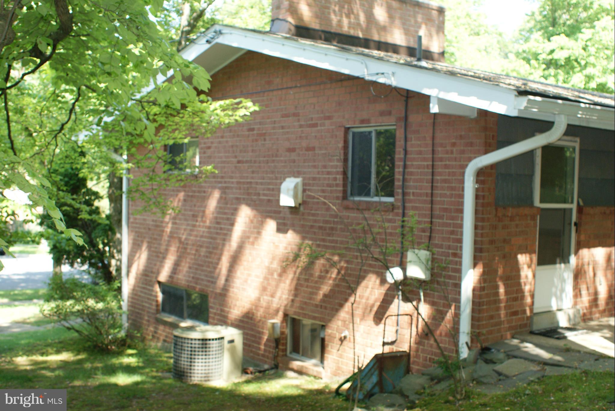 11006 Conti Place Silver Spring, MD 20902 - Photo 27 of 29 Exterior (General)