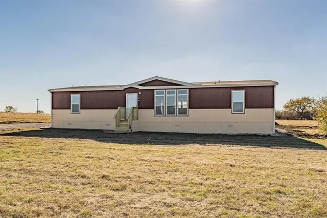 $220,000 | 124 El Dorado Street, Decatur, TX 76234
