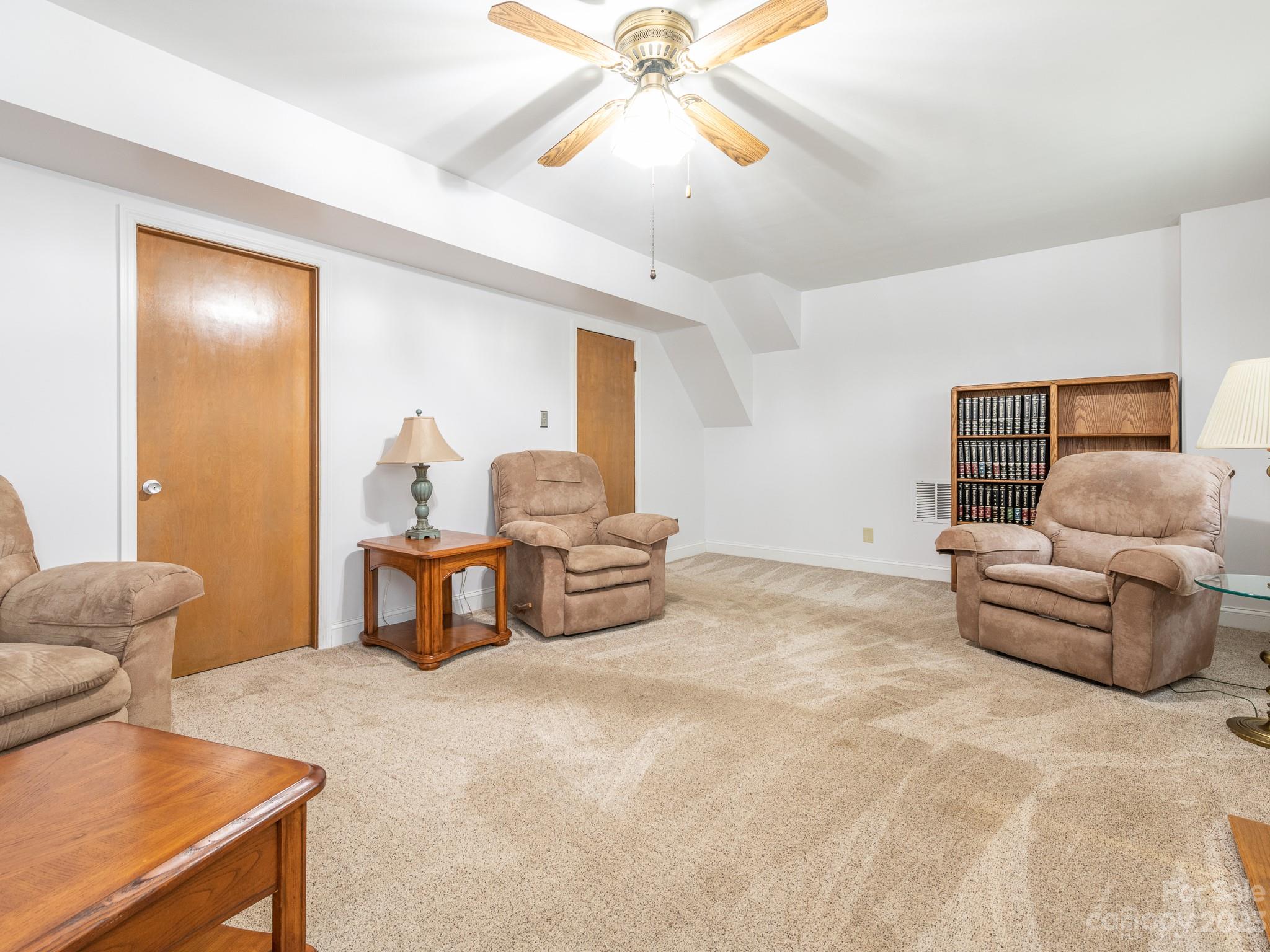 3340 Rea Road Charlotte, NC 28226 - Photo 28 of 40 Gallery Image 28