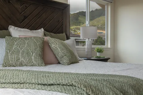 a black and white photo of a living room