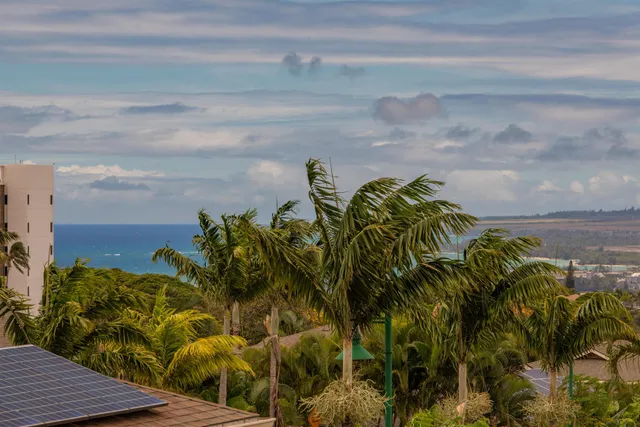 $925,000 | 24 Kakawahie Street, Unit 82, Wailuku, HI 96793