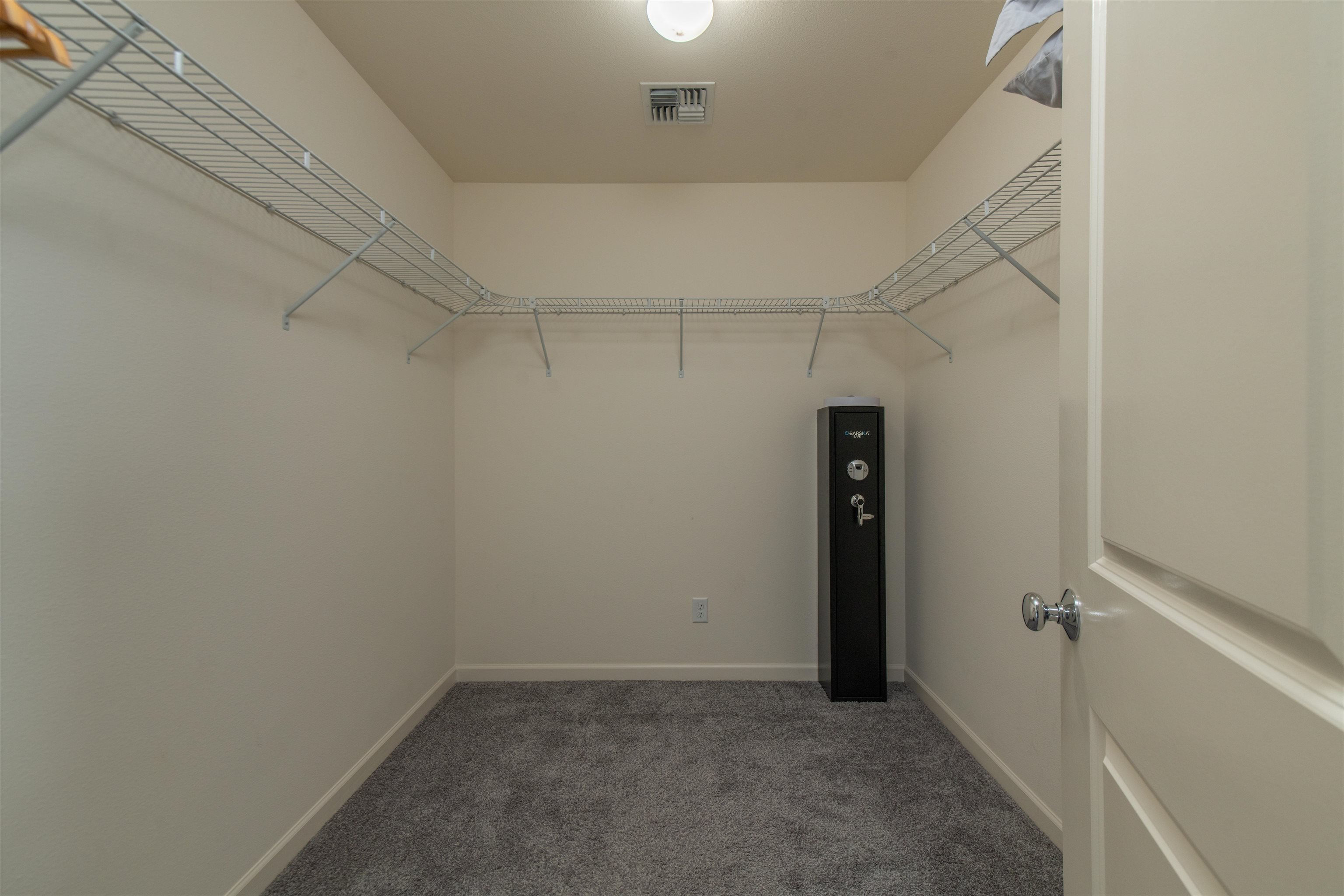 24 Kakawahie Street, Unit 82 Wailuku, HI 96793 - Photo 26 of 35