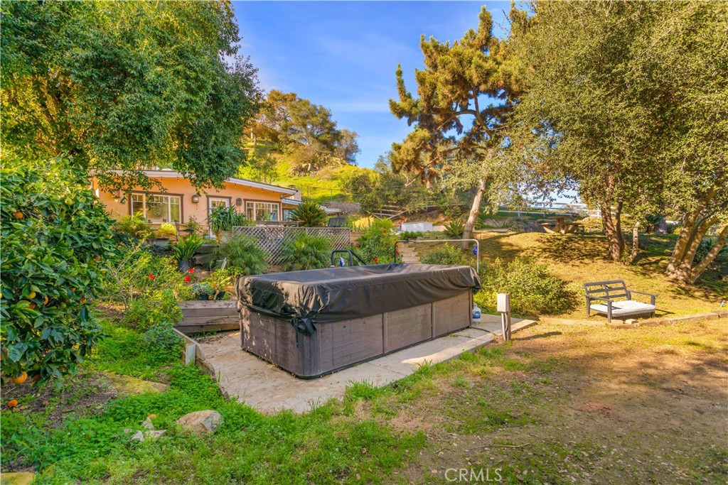 1027 Live Oak Park Road South Fallbrook, CA 92028 - Photo 33 of 37