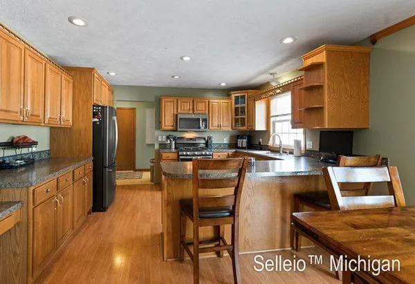 $455,000 | 1689 Morning Dew Drive Southwest, Byron Center, MI 49315