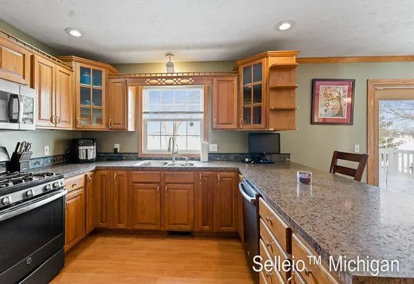 $455,000 | 1689 Morning Dew Drive Southwest, Byron Center, MI 49315