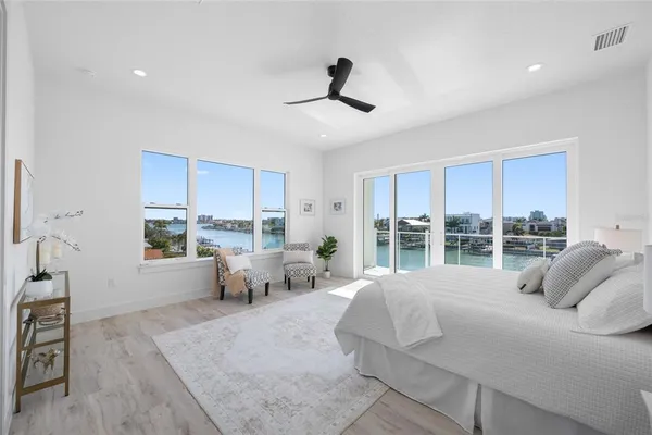 $3,625,000 | 11460 7th Street East, Treasure Island, FL 33706