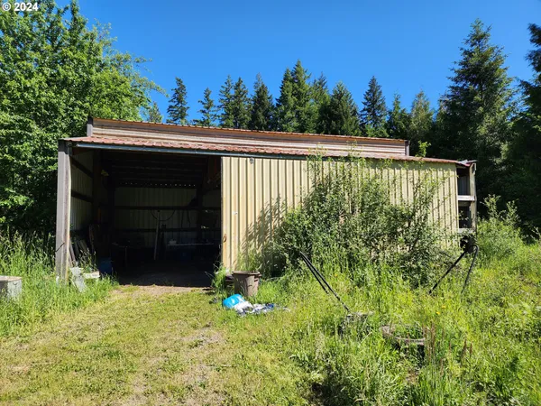 $796,000 | 24361 South Upper Highland Road, Colton, OR 97017