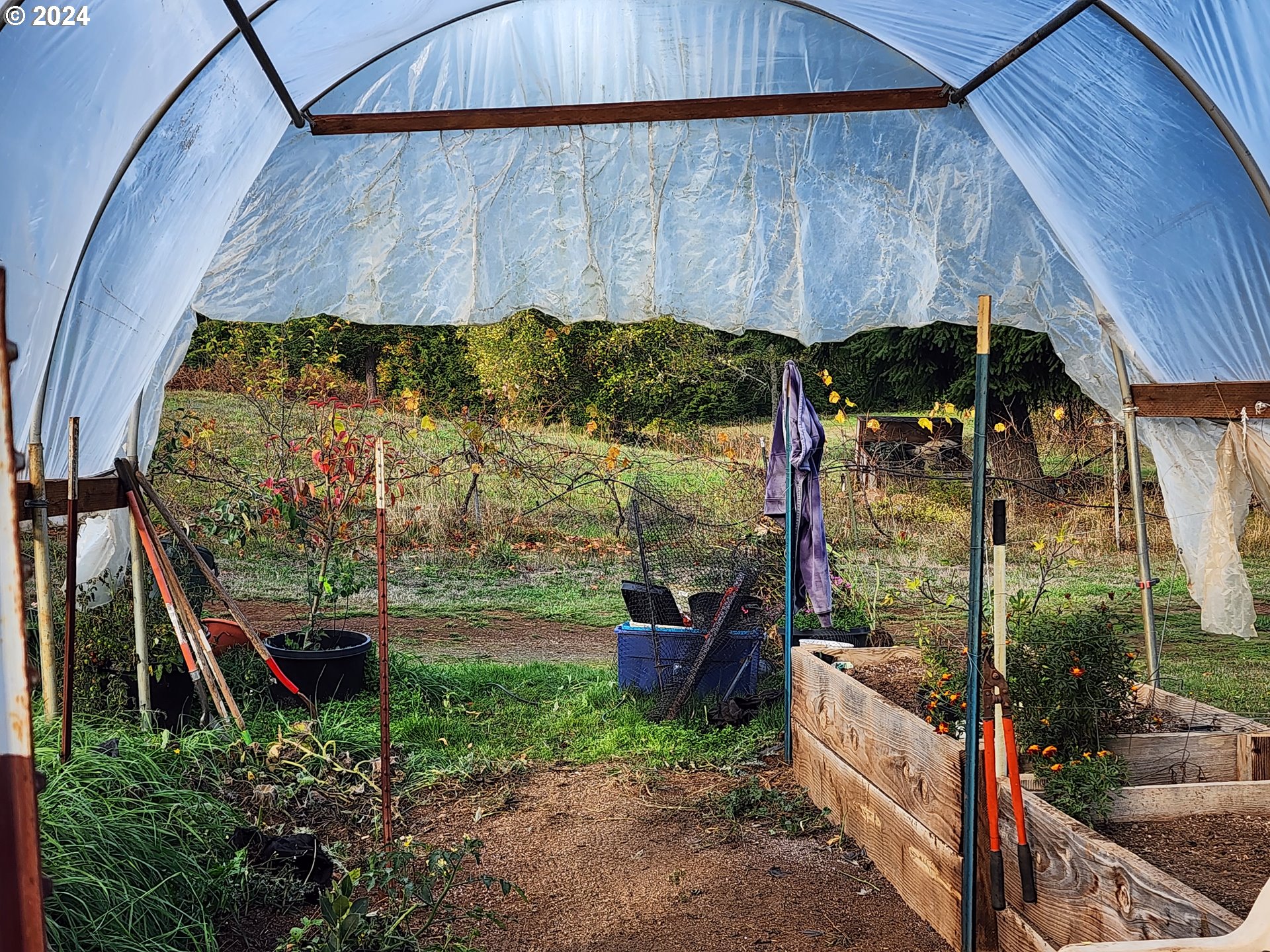 24361 South Upper Highland Road Colton, OR 97017 - Photo 24 of 47 a view of an outdoor sitting area