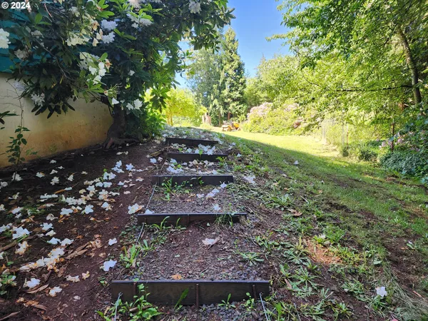 $796,000 | 24361 South Upper Highland Road, Colton, OR 97017