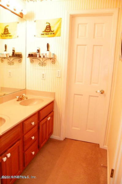 4318 Buck Point Road Jacksonville, FL 32210 - Photo 12 of 22 Buck Point Common Bathroom