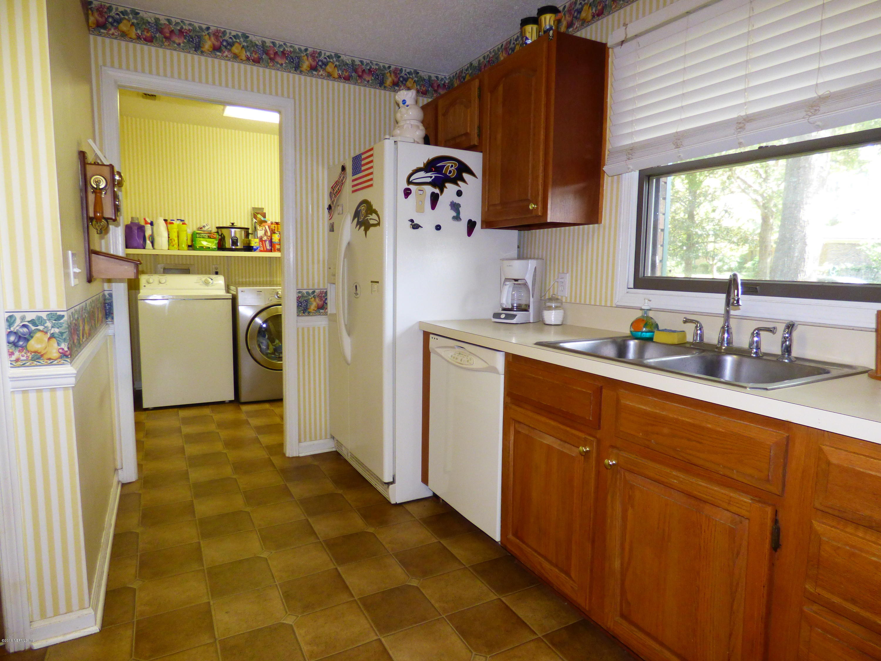 4318 Buck Point Road Jacksonville, FL 32210 - Photo 5 of 22 Kitchen
