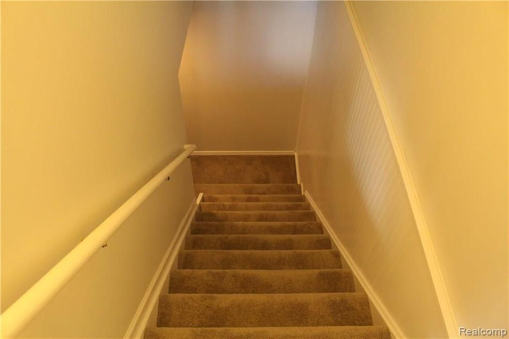 1190 Harvard Drive Rochester Hills, MI 48307 - Photo 21 of 24