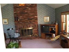 9 Meadowbrook Road Derry, NH 03038 - Photo 5 of 5