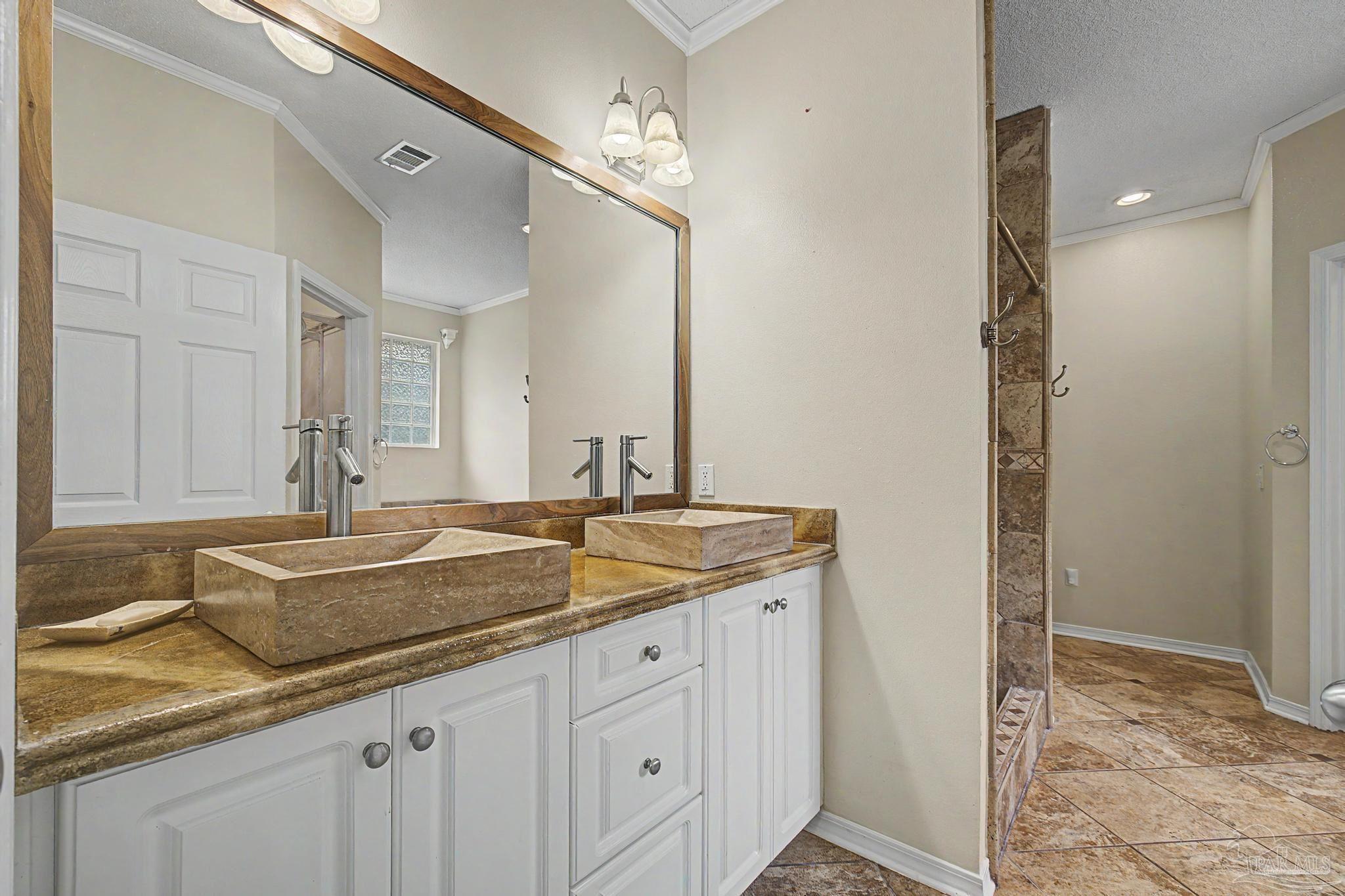 7145 Woodside Road Pensacola, FL 32526 - Photo 40 of 54