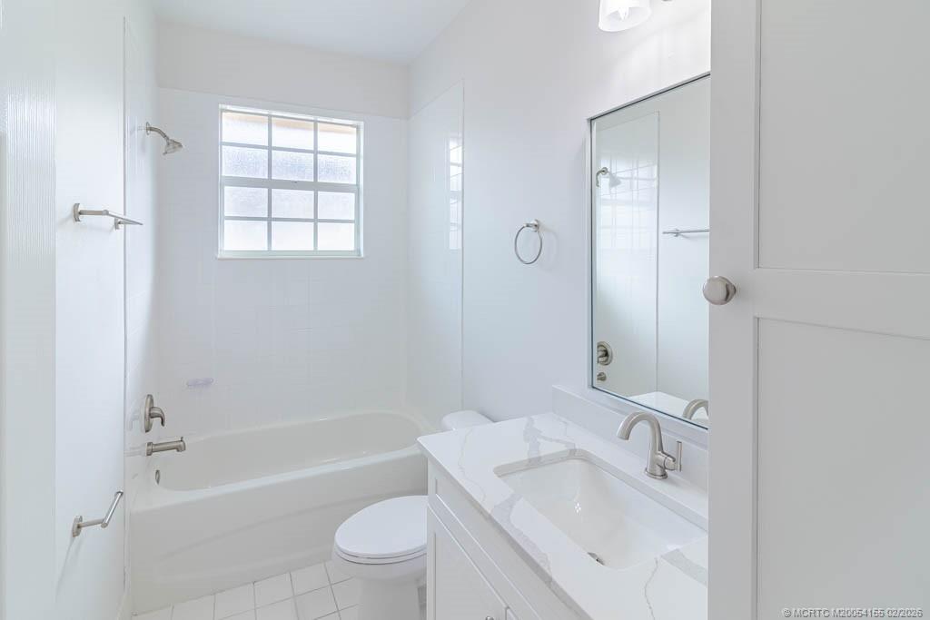 356 Southeast Bloxham Way Stuart, FL 34997 - Photo 41 of 62