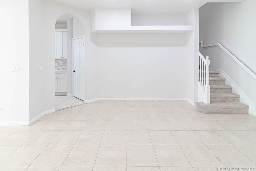 356 Southeast Bloxham Way Stuart, FL 34997 - Photo 8 of 62