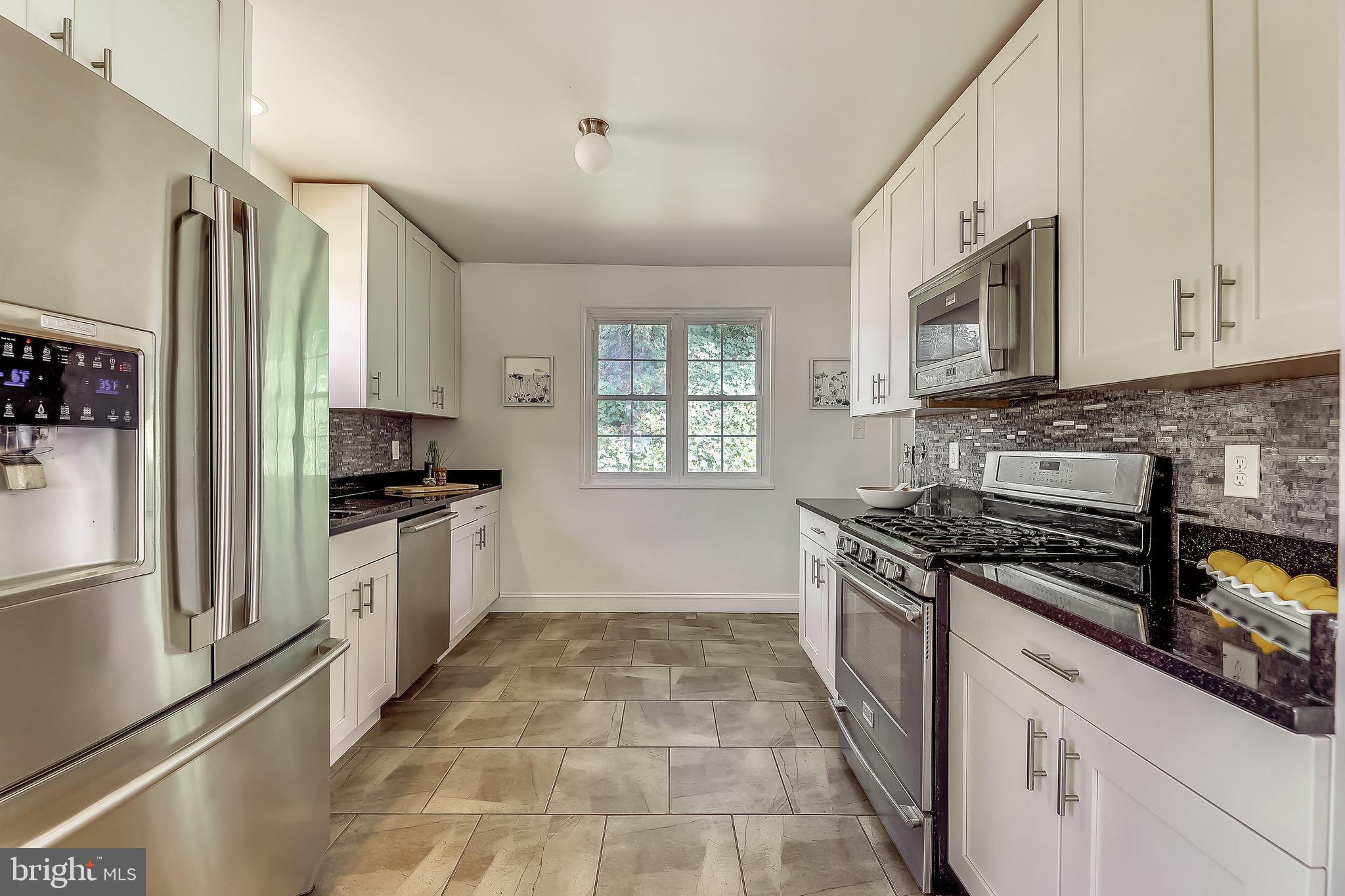 11603 Mapleview Drive Silver Spring, MD 20902 - Photo 11 of 37