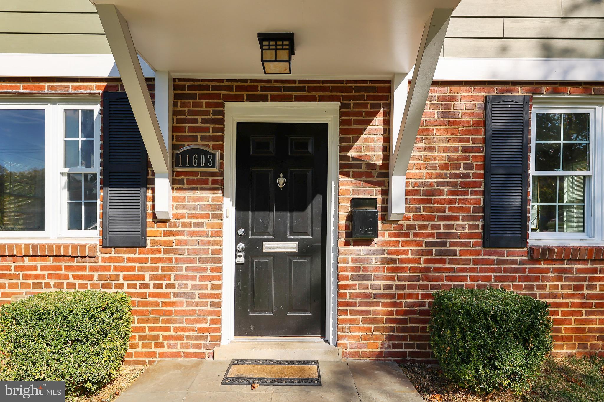 11603 Mapleview Drive Silver Spring, MD 20902 - Photo 3 of 37