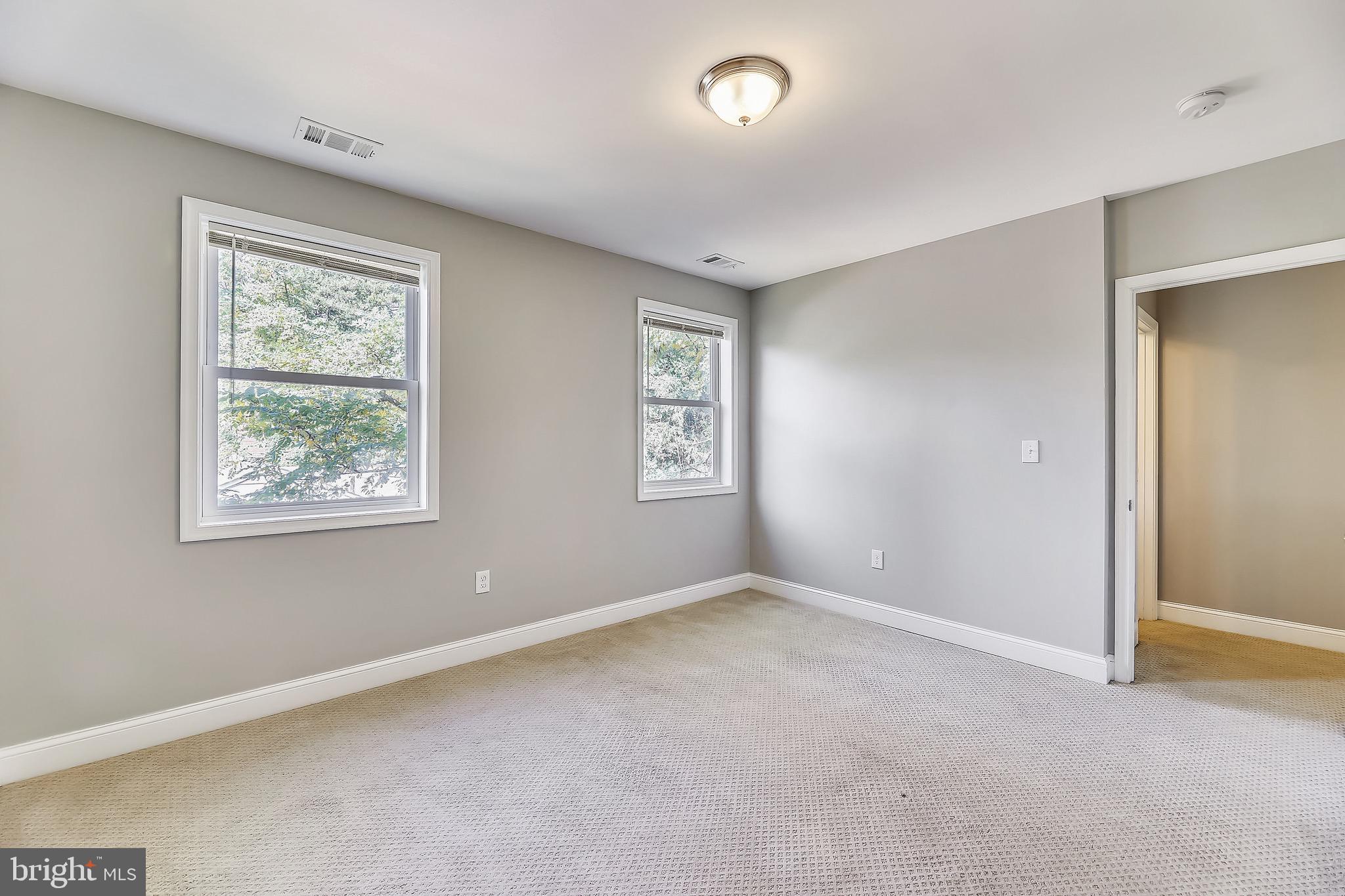 11603 Mapleview Drive Silver Spring, MD 20902 - Photo 22 of 37