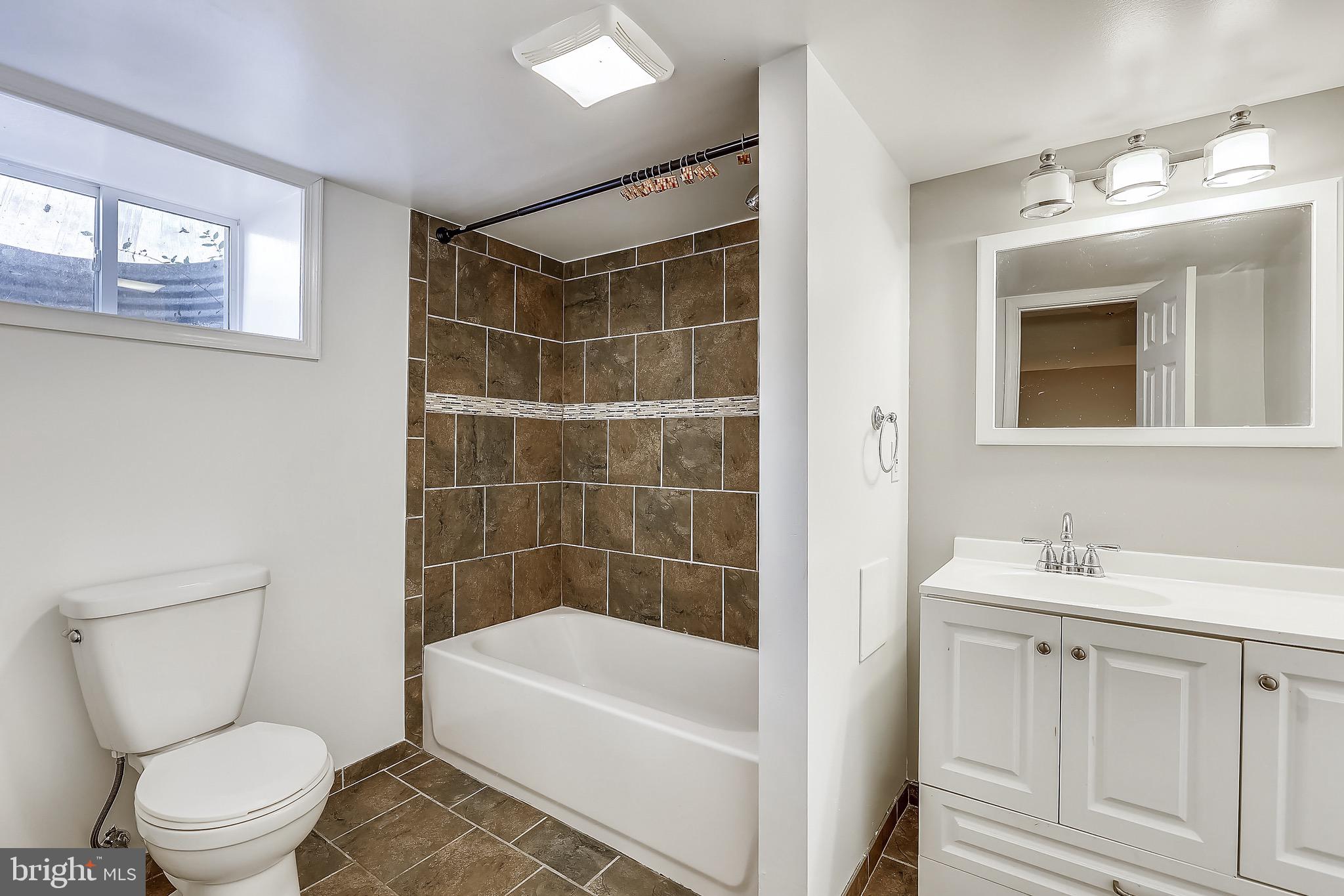 11603 Mapleview Drive Silver Spring, MD 20902 - Photo 33 of 37