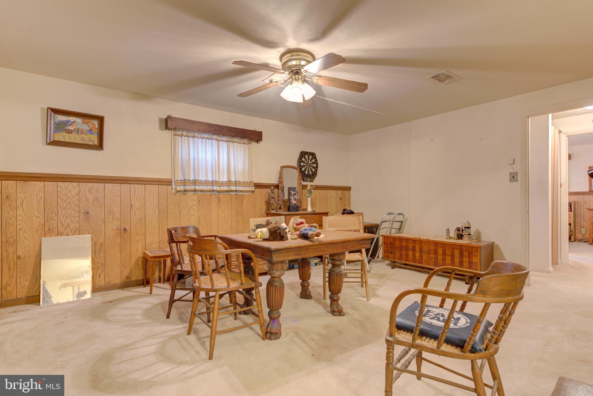 407 West Ash Road Sterling, VA 20164 - Photo 26 of 31 Rec room