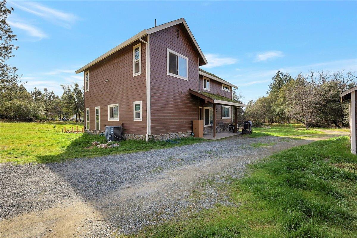 13980 Mountain House Road Penn Valley, CA 95946 - Photo 2 of 49