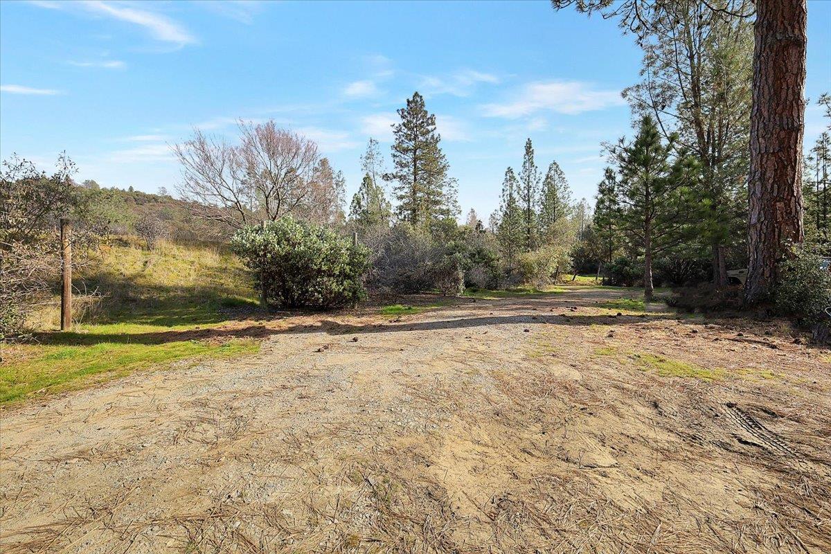 13980 Mountain House Road Penn Valley, CA 95946 - Photo 35 of 49