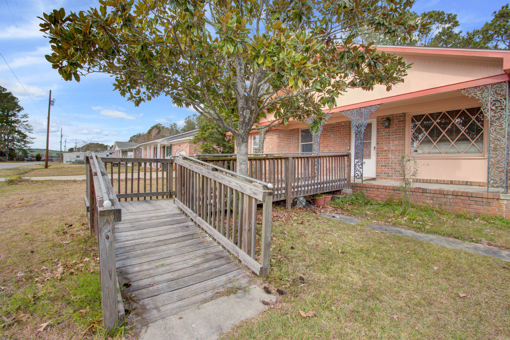 125 Azalea Road Goose Creek, SC 29445 - Photo 22 of 23 125 Azalea, Goose Creek SC (4)