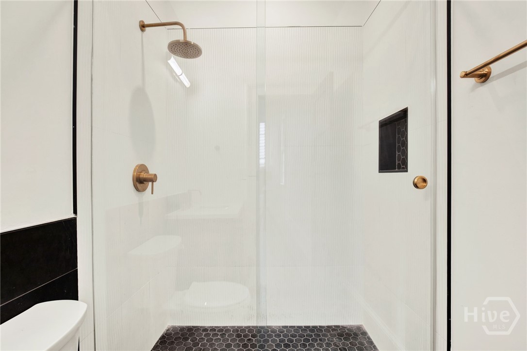 804 Drayton Street, Unit 2 Savannah, GA 31401 - Photo 28 of 32