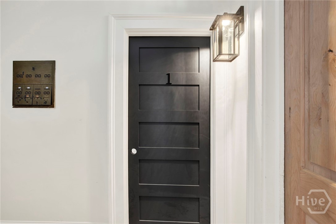 804 Drayton Street, Unit 2 Savannah, GA 31401 - Photo 4 of 32