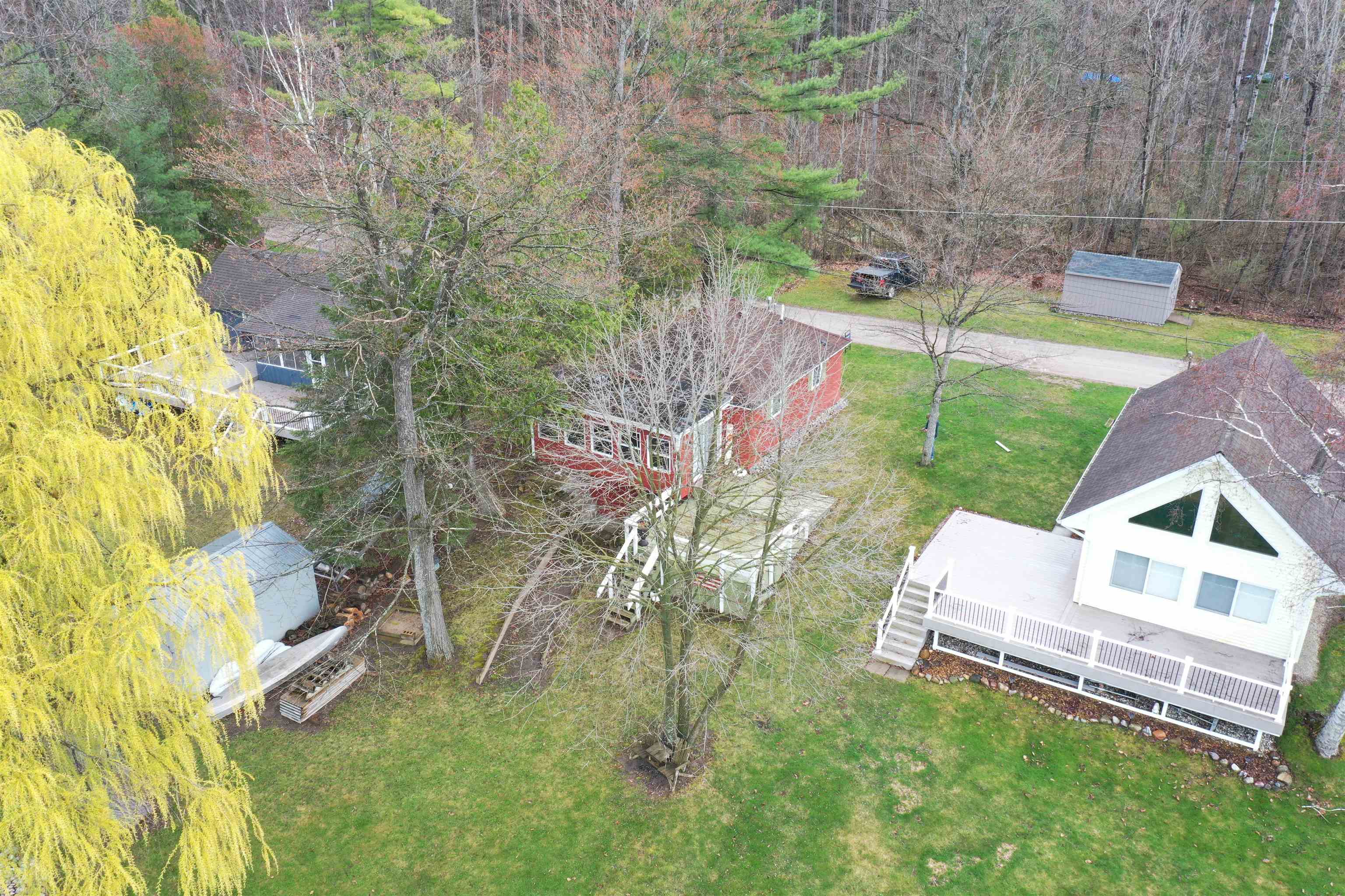 3939 South Martin Road Lupton, MI 48635 - Photo 2 of 25 1910182-1.JPG
