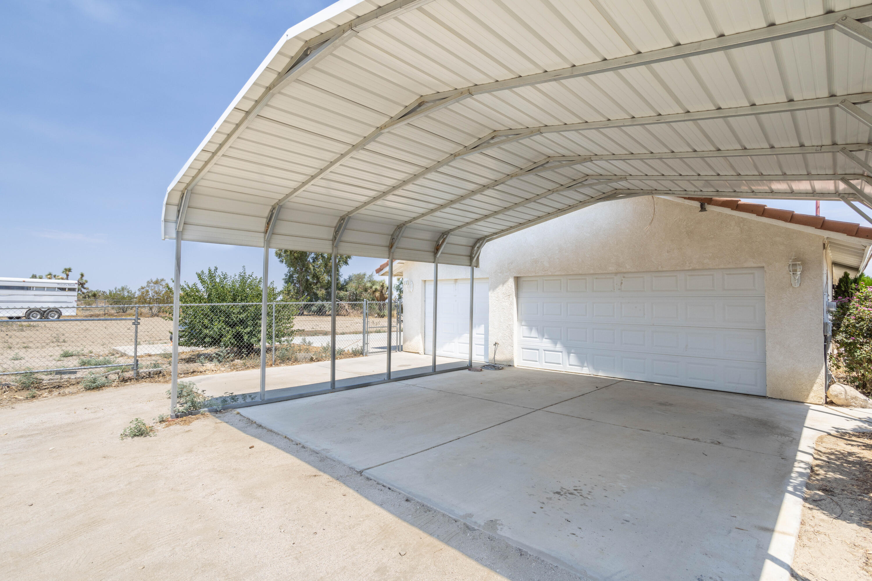 12664 Oasis Road Pinon Hills, CA 92372 - Photo 16 of 17 0I4A0765