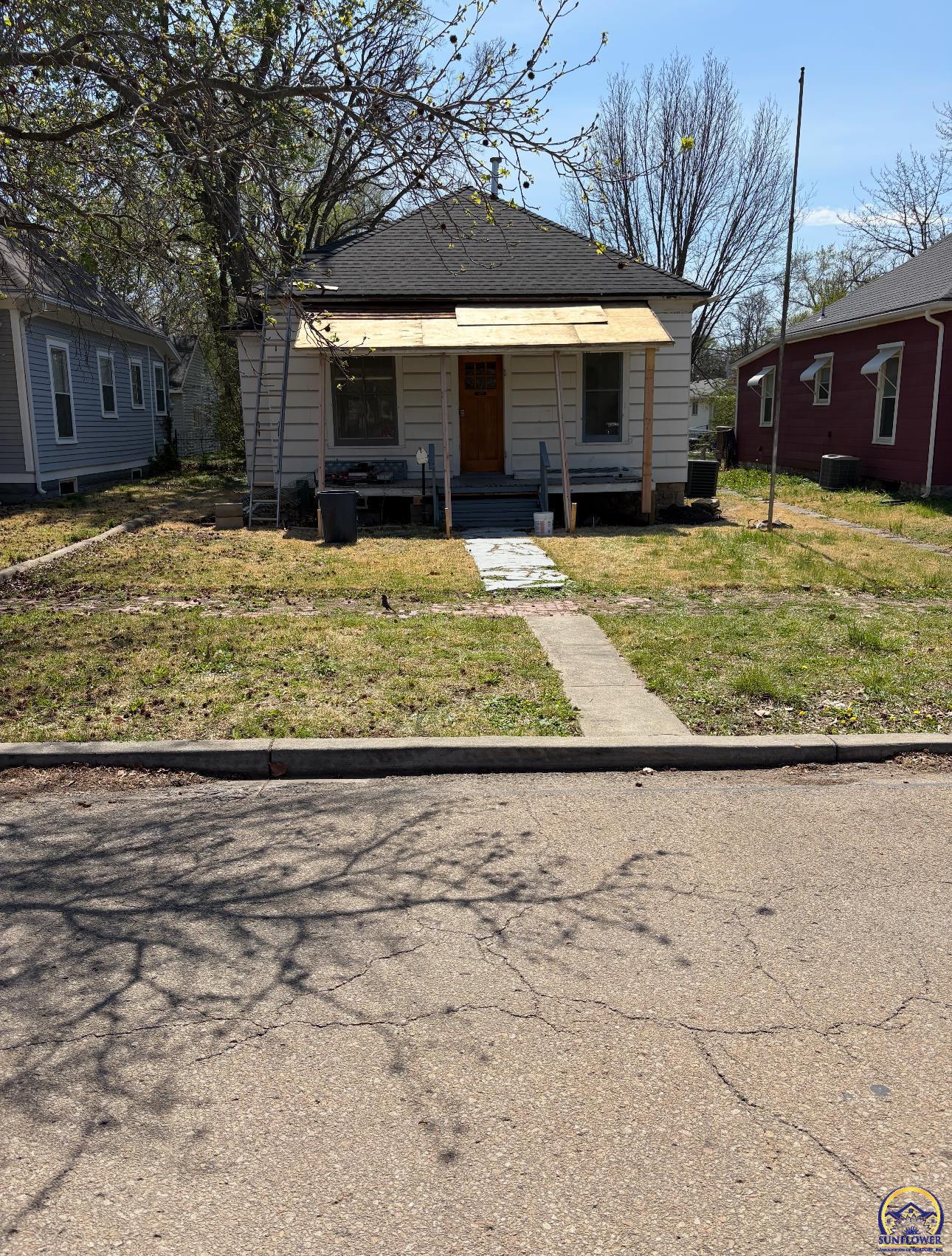 1823 Southwest 2nd Street Topeka, KS 66606 - Photo 1 of 1