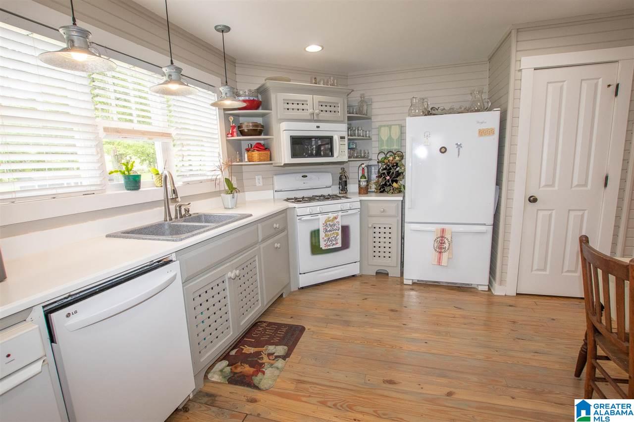 145 Eureka Road Lincoln, AL 35096 - Photo 5 of 50