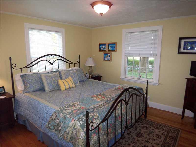 97-99 River Road Cape Neddick, ME 03902 - Photo 7 of 14 Bedroom.