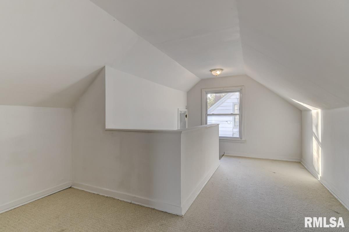 2244 South Spring Street Springfield, IL 62704 - Photo 15 of 18