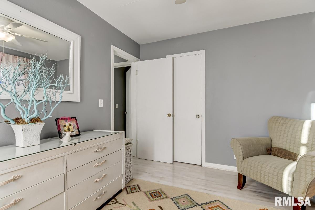 2244 South Spring Street Springfield, IL 62704 - Photo 10 of 18