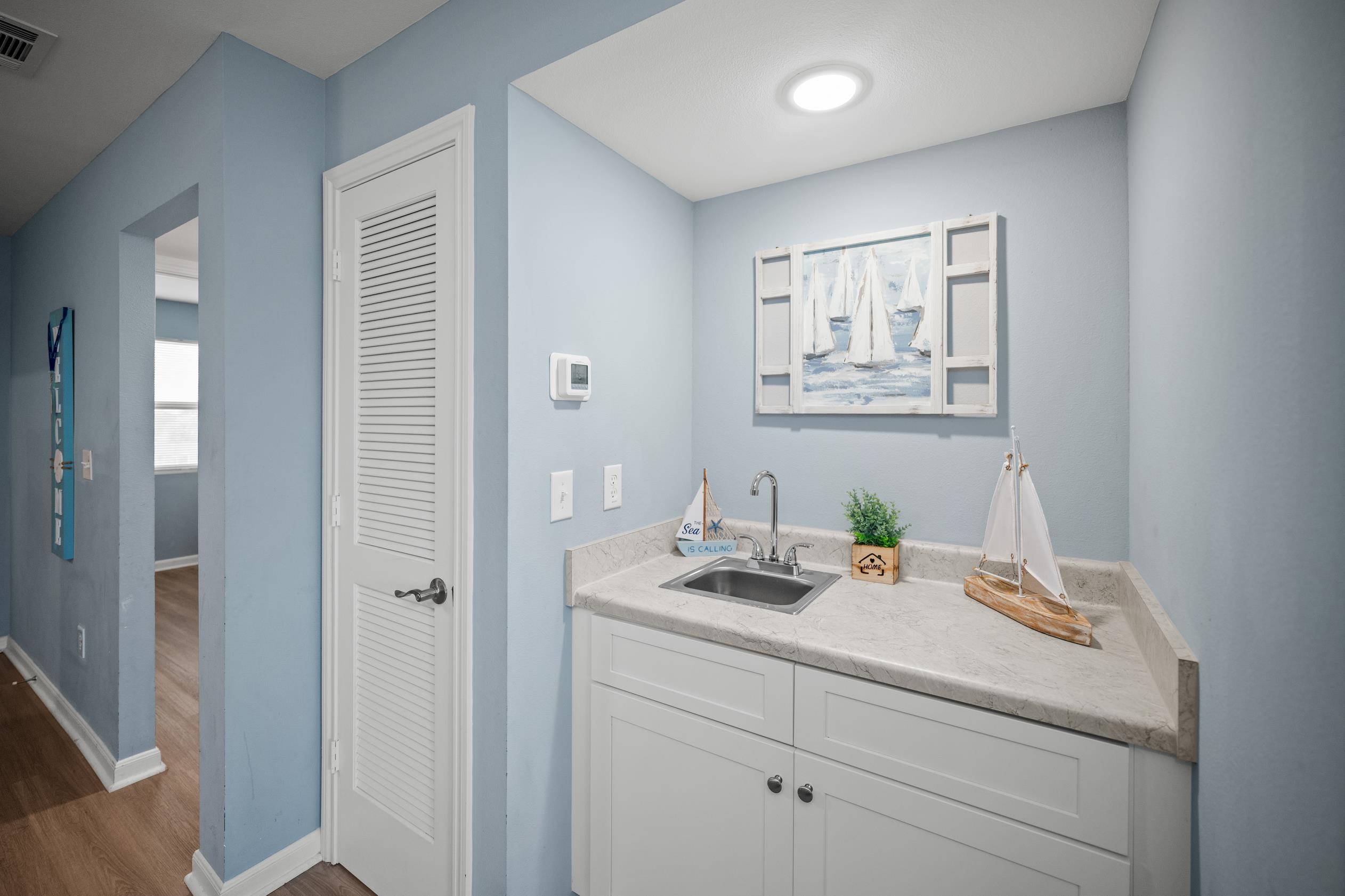 400 Plantation Road, Unit 4309 Gulf Shores, AL 36542 - Photo 22 of 43 Bar