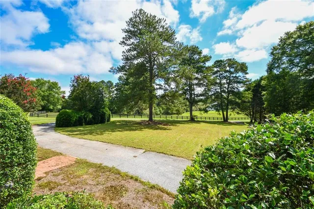 $4,100 | 17040 Birmingham Road, Alpharetta, GA 30004