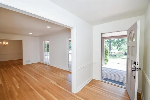 $4,100 | 17040 Birmingham Road, Alpharetta, GA 30004