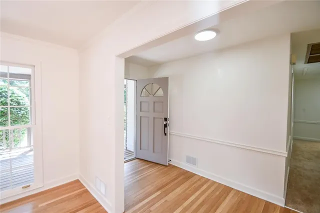 $4,100 | 17040 Birmingham Road, Alpharetta, GA 30004