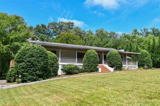 $4,100 | 17040 Birmingham Road, Alpharetta, GA 30004