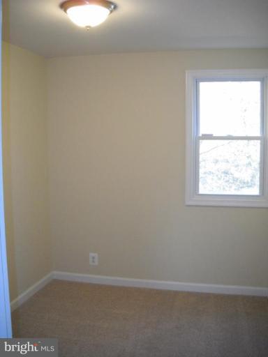 3103 Freeway Halethorpe, MD 21227 - Photo 7 of 16 Bedroom #1