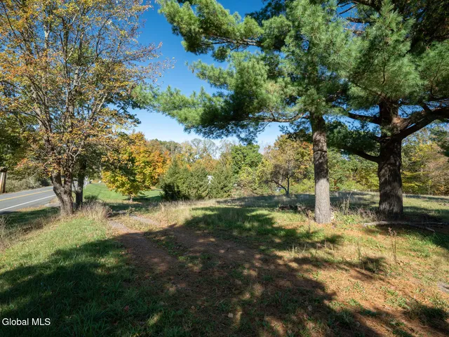 $399,700 | 890 Luther Road, East Greenbush, NY 12061